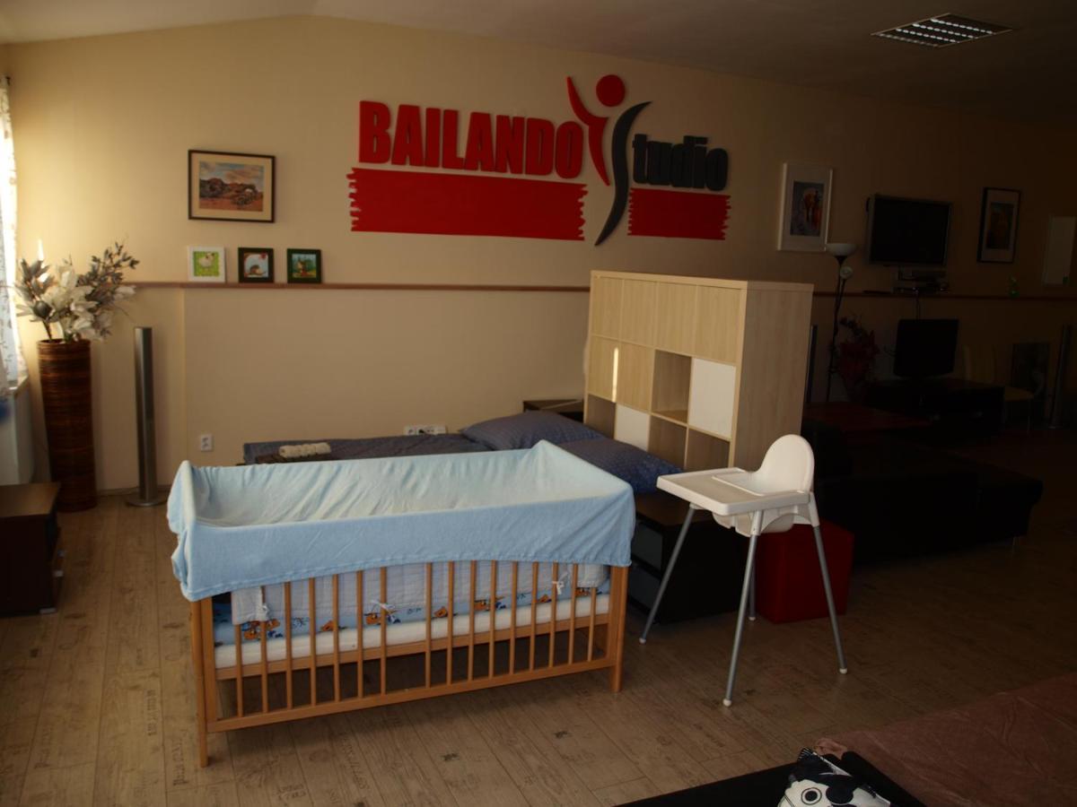 Bailando Studio Neratovice 외부 사진